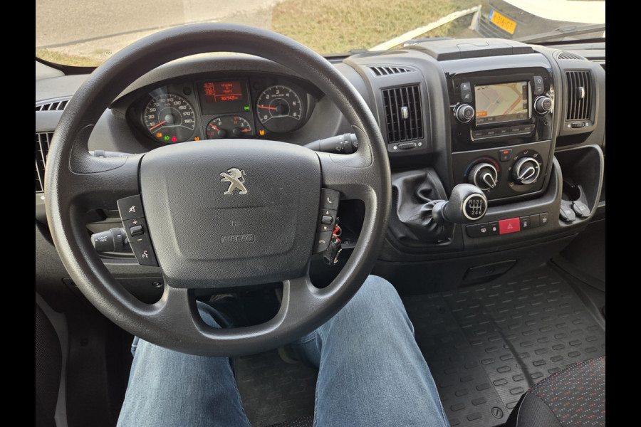 Peugeot Boxer 2.2 BlueHDi 140 Pk L2/H2 Airco Cruise Control Navigatie
