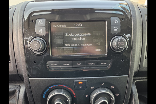 Peugeot Boxer 2.2 BlueHDi 140 Pk L2/H2 Airco Cruise Control Navigatie