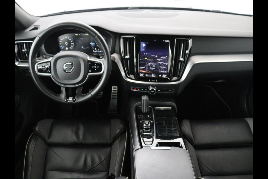 Volvo S60 2.0 T6 AWD Twin Engine R-Design | Stoelverwarming | Adaptive cruise | Standkachel | Camera | 19'' | Carplay | Full LED | Navigatie | Side Assist | Half leder | Origineel NL | PHEV | Plug In