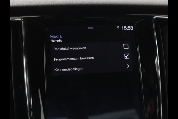 Volvo S60 2.0 T6 AWD Twin Engine R-Design | Stoelverwarming | Adaptive cruise | Standkachel | Camera | 19'' | Carplay | Full LED | Navigatie | Side Assist | Half leder | Origineel NL | PHEV | Plug In