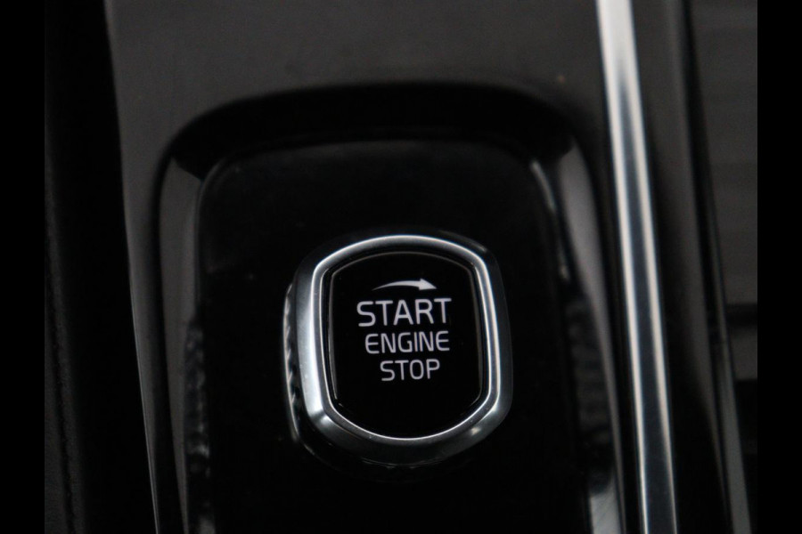 Volvo S60 2.0 T6 AWD Twin Engine R-Design | Stoelverwarming | Adaptive cruise | Standkachel | Camera | 19'' | Carplay | Full LED | Navigatie | Side Assist | Half leder | Origineel NL | PHEV | Plug In