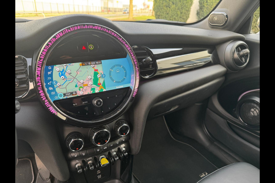 MINI Cooper SE Yours Stuurverwarming Head-up, Harman kardon, Panoramadak, Leder, Adaptieve Cruise Neem contact op en we maken een afspraak!