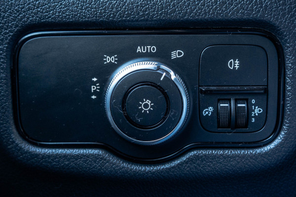 Mercedes-Benz Vito 116 CDI L2H1 | Facelift | 163 PK | Mbux | Navi | Camera | Cruise | Carplay