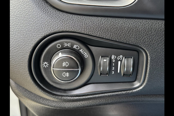 Jeep Renegade 1.0 TGDi Limited - Navigatie I Airco I PDC I Achteruitrij Camera I Stoel verwarming I Comfort pakket I