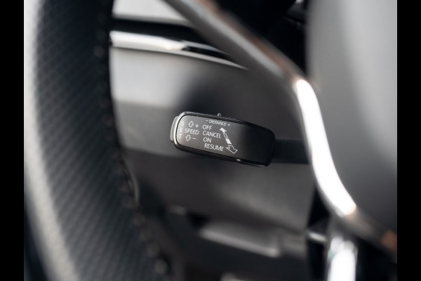 Škoda Karoq 1.5 TSI ACT Sportline Business | Leder | Camera | Adapt. Cruise control | Stoel & Stuur verw. | Prijs Rijklaar!!