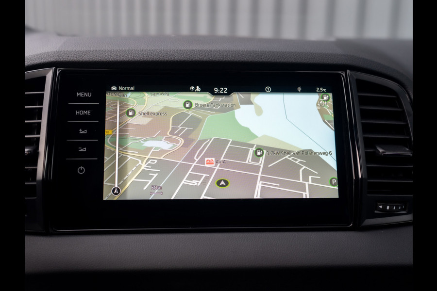 Škoda Karoq 1.5 TSI ACT Sportline Business | Leder | Camera | Adapt. Cruise control | Stoel & Stuur verw. | Prijs Rijklaar!!