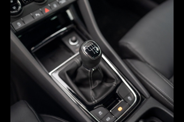 Škoda Karoq 1.5 TSI ACT Sportline Business | Leder | Camera | Adapt. Cruise control | Stoel & Stuur verw. | Prijs Rijklaar!!