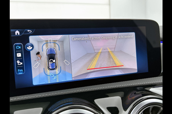 Mercedes-Benz A-Klasse 250 e Business Solution AMG | AMG Line Plus pakket | Trekhaak | 360° camera | Smartphone-integratie | Panoramaschuifdak | MULTIBEAM LED | Head-up display | 19 inch AMG velgen | Augmented Reality navigatie |