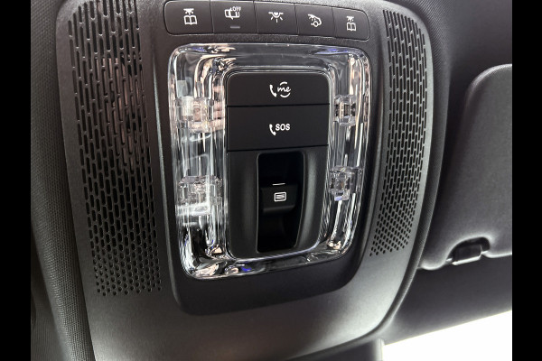Mercedes-Benz A-Klasse 250 e Business Solution AMG | AMG Line Plus pakket | Trekhaak | 360° camera | Smartphone-integratie | Panoramaschuifdak | MULTIBEAM LED | Head-up display | 19 inch AMG velgen | Augmented Reality navigatie |