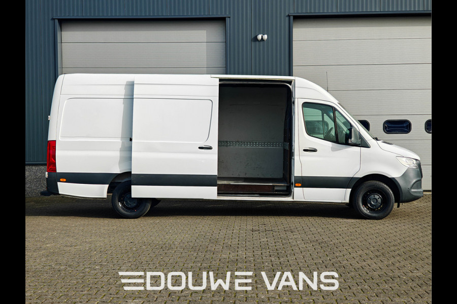 Mercedes-Benz Sprinter L3 317 Airco Cruise Control DAB MBUX Navi Geveerde Stoel