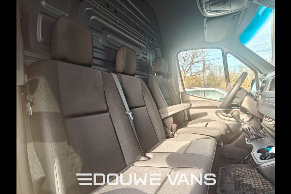Mercedes-Benz Sprinter L3 317 Airco Cruise Control DAB MBUX Navi Geveerde Stoel