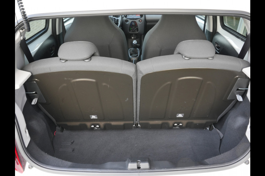 Peugeot 108 1.0 e-VTi Active | Airco | Camera | Apple CarPlay / Android Auto | Bluetooth | DAB