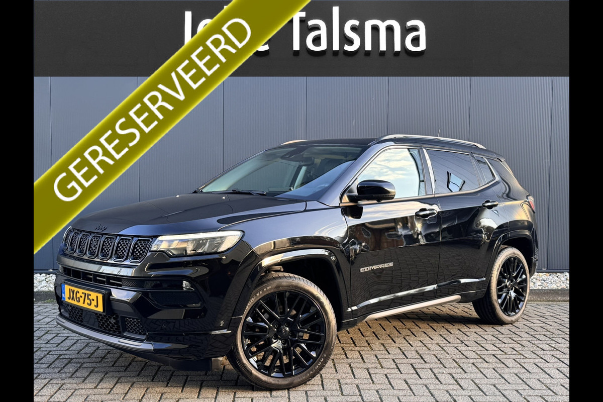 Jeep Compass 1.5T e-Hybrid High Altitude | Winterpack | Parking Pack | Panorama met kantel/schuif