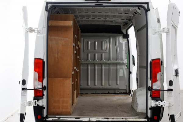Peugeot Boxer 2.0 BlueHDI 130pk L2H2 Pro Airco/Camera 04-2019