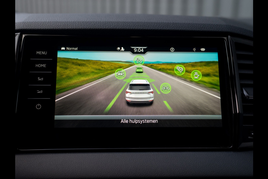 Škoda Karoq 1.5 TSI ACT Sportline Business | Elk. A-klep | Camera | Lane Assist | Stoel & Stuur verw. | Prijs Rijklaar!!