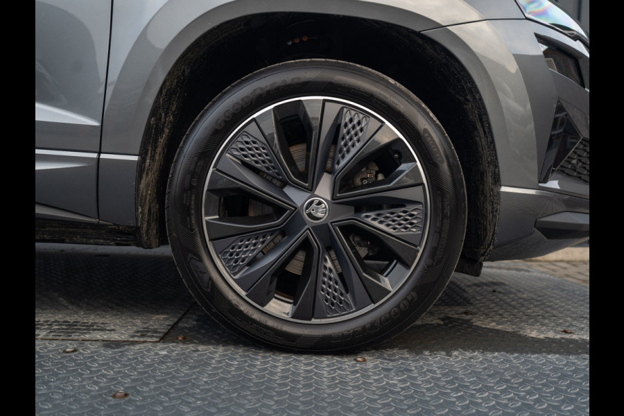 Škoda Karoq 1.5 TSI ACT Sportline Business | Elk. A-klep | Camera | Lane Assist | Stoel & Stuur verw. | Prijs Rijklaar!!