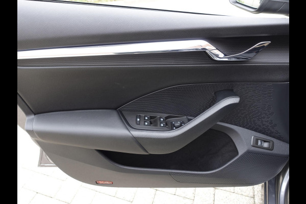 Škoda Octavia Combi 1.0 TSI 110pk Business Edition Plus | Navigatie | Apple Carplay/Android Auto | Camera | Parkeersensoren | Elektrische achterklep | Blind Spot Assist | Adaptive Cruise Control | Virtual Cockpit | Stoelverwarming | Ledverlichting | Sfeerverlichting | Climate Control