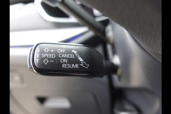 Škoda Octavia Combi 1.0 TSI 110pk Business Edition Plus | Navigatie | Apple Carplay/Android Auto | Camera | Parkeersensoren | Elektrische achterklep | Blind Spot Assist | Adaptive Cruise Control | Virtual Cockpit | Stoelverwarming | Ledverlichting | Sfeerverlichting | Climate Control