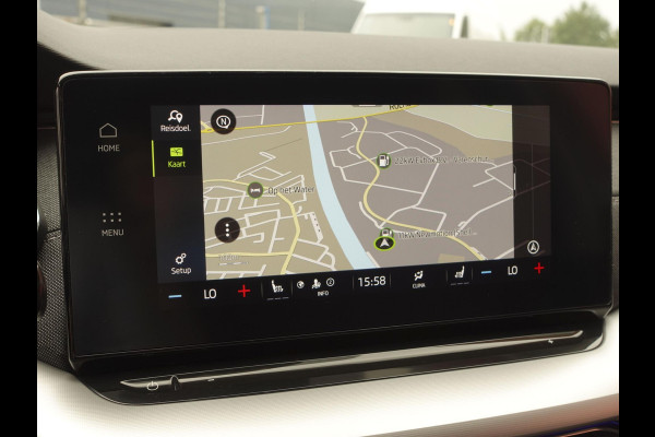 Škoda Octavia Combi 1.0 TSI 110pk Business Edition Plus | Navigatie | Apple Carplay/Android Auto | Camera | Parkeersensoren | Elektrische achterklep | Blind Spot Assist | Adaptive Cruise Control | Virtual Cockpit | Stoelverwarming | Ledverlichting | Sfeerverlichting | Climate Control