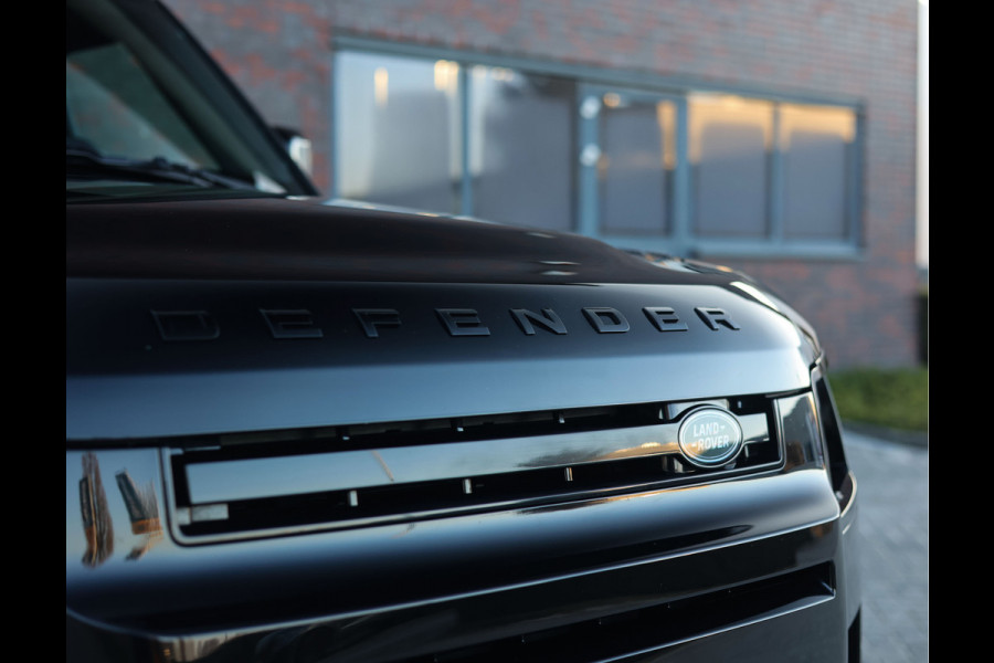 Land Rover Defender 110 P400e 110 X | Pano - HUD - Meridian
