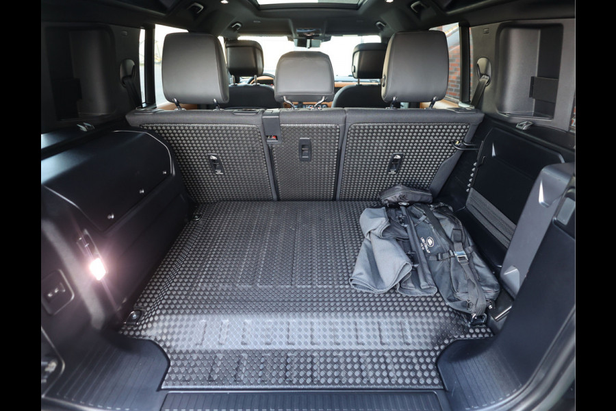 Land Rover Defender 110 P400e 110 X | Pano - HUD - Meridian