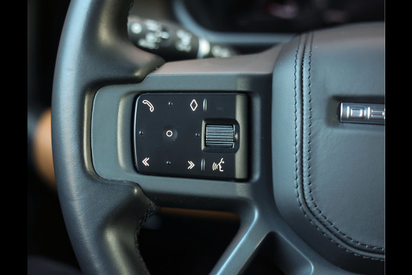 Land Rover Defender 110 P400e 110 X | Pano - HUD - Meridian