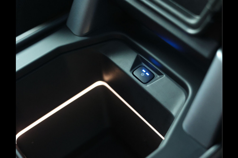 Land Rover Defender 110 P400e 110 X | Pano - HUD - Meridian