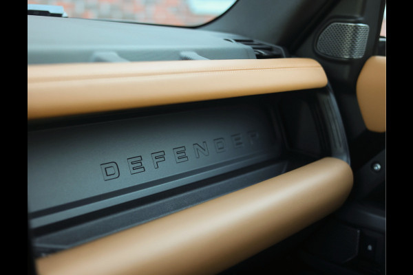 Land Rover Defender 110 P400e 110 X | Pano - HUD - Meridian