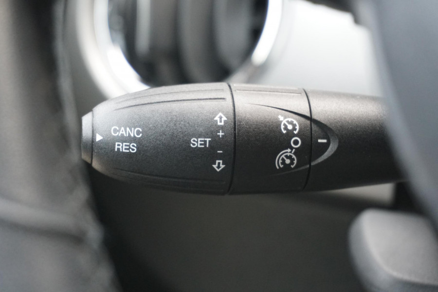 Fiat 500 0.9 TwinAir Turbo Sport + CRUISE CONTROL / NAVI / SENSOREN