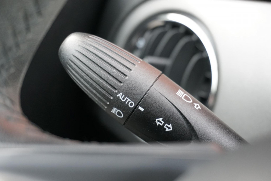 Fiat 500 0.9 TwinAir Turbo Sport + CRUISE CONTROL / NAVI / SENSOREN