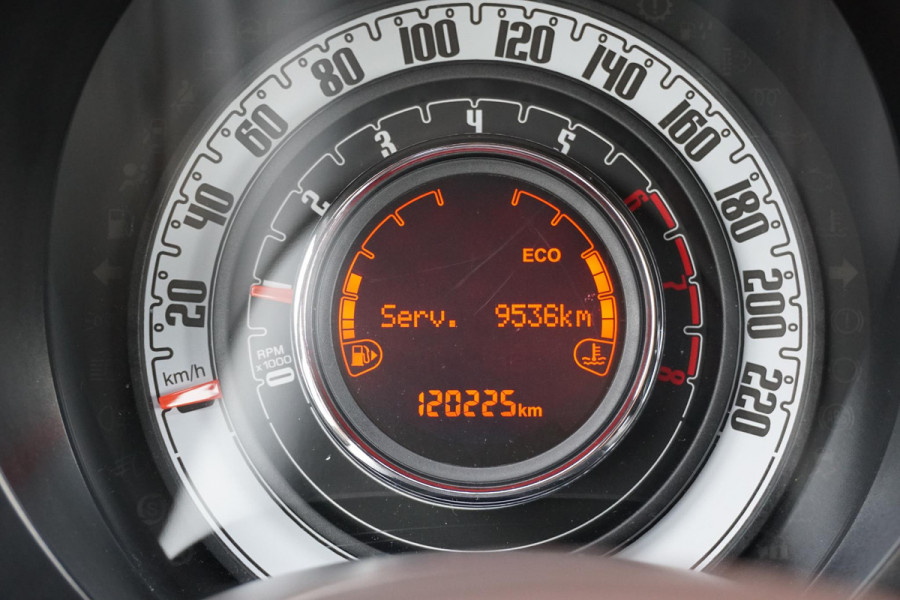 Fiat 500 0.9 TwinAir Turbo Sport + CRUISE CONTROL / NAVI / SENSOREN