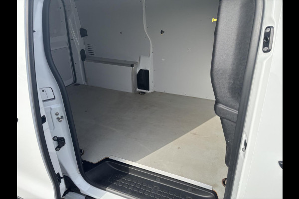 Peugeot Expert 2.0 BlueHDI*A/C*CRUISE*NAVI*HAAK*CARPLAY*