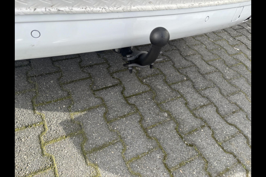 Peugeot Expert 2.0 BlueHDI*A/C*CRUISE*NAVI*HAAK*CARPLAY*