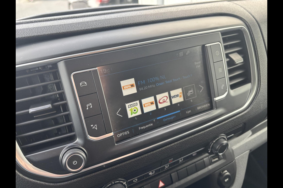 Peugeot Expert 2.0 BlueHDI*A/C*CRUISE*NAVI*HAAK*CARPLAY*