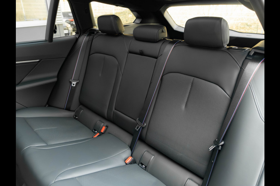 BMW 5 Serie Touring M5 - Pano - Bowers & Wilkins - Trekhaak - Stoelventilatie
