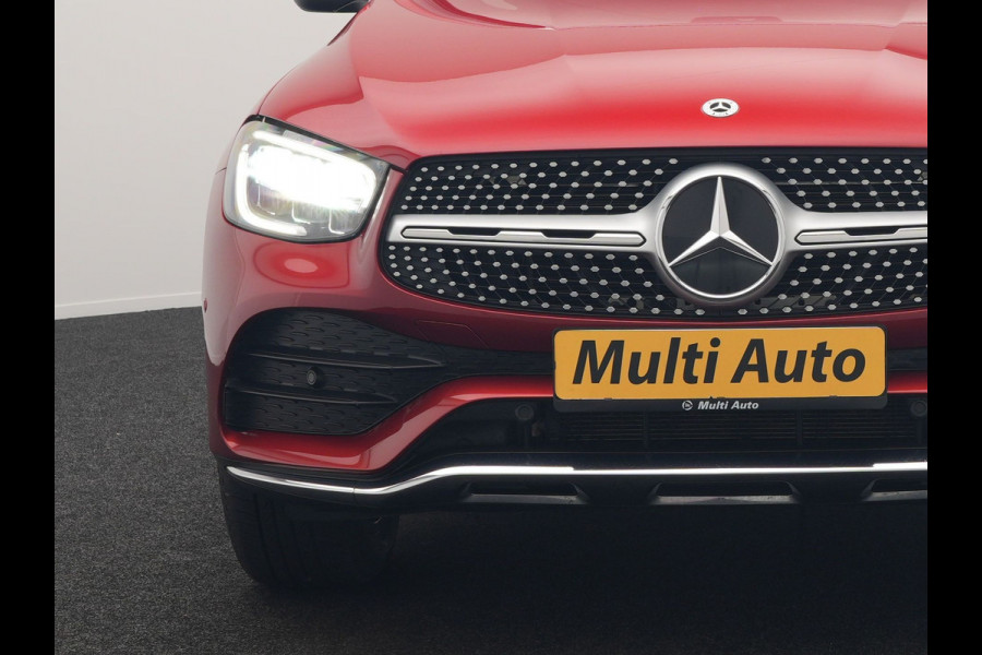 Mercedes-Benz GLC 300e 4MATIC Business Solution AMG Plug In Hybrid 320pk Dealer O.H. PHEV | Camera | Alcantara Sportstoelen Verwarmd | Apple Carplay | Keyless | Navigatie | DAB | Cruise Control |