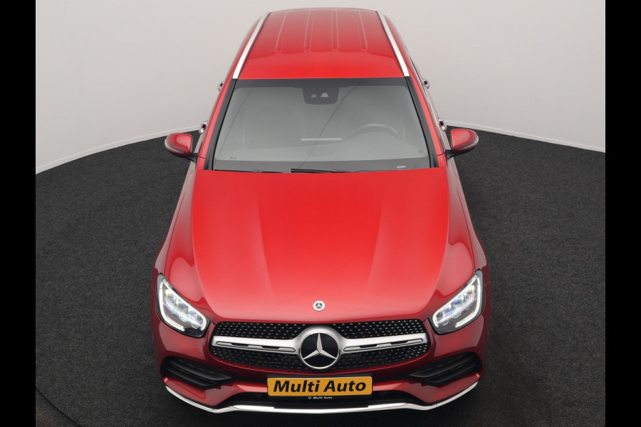 Mercedes-Benz GLC 300e 4MATIC Business Solution AMG Plug In Hybrid 320pk Dealer O.H. PHEV | Camera | Alcantara Sportstoelen Verwarmd | Apple Carplay | Keyless | Navigatie | DAB | Cruise Control |