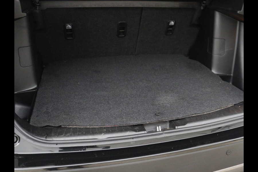 Suzuki Vitara 1.4 Boosterjet Style Smart Hybrid | Panoramadak | Leder/Alcantara | Stoelverwarming | Trekhaak | Camera | Carplay | Navigatie | Keyless | Full LED | Adaptive cruise | Climate control