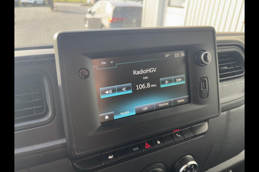 Renault Master T35 2.3 dCi 135 L2H2*A/C*CRUISE*NAVI*HAAK*CAM*