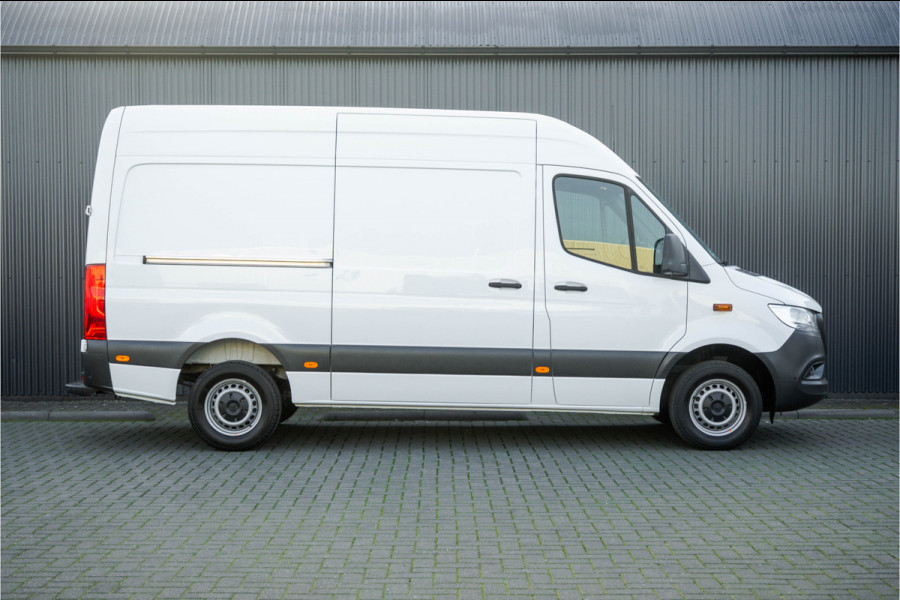 Mercedes-Benz Sprinter 317 CDI L2H2 | Automaat | Mbux | 360° camera | Navi | Cruise | Climatronic