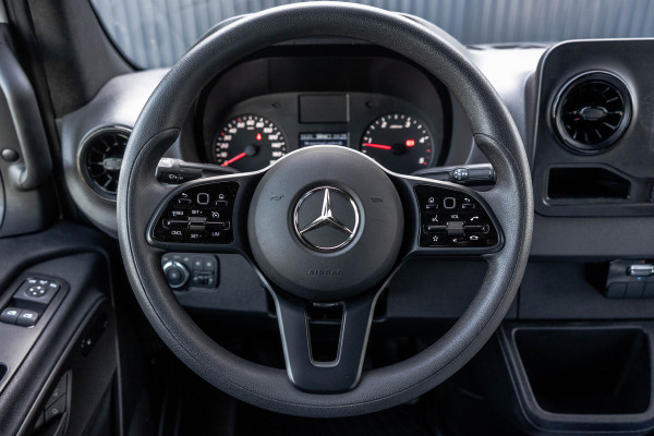 Mercedes-Benz Sprinter 317 CDI L2H2 | Automaat | Mbux | 360° camera | Navi | Cruise | Climatronic