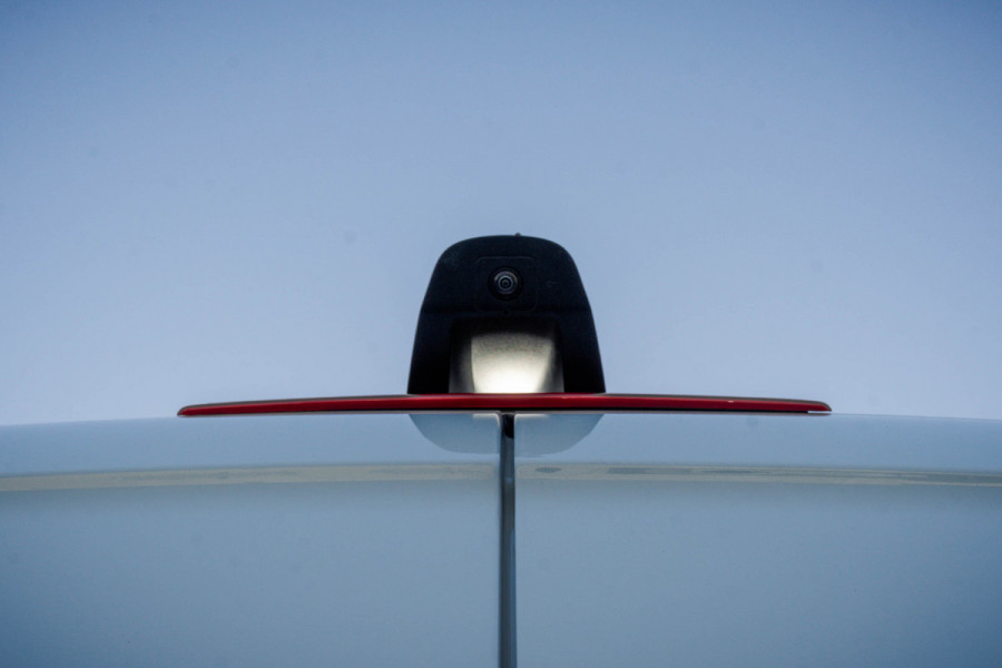 Mercedes-Benz Sprinter 317 CDI L2H2 | Automaat | Mbux | 360° camera | Navi | Cruise | Climatronic