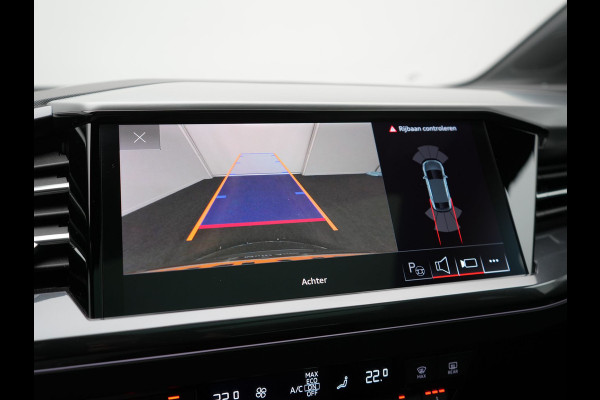 Audi Q4 Sportback e-tron 50 Quattro S Line 77 kWh 300pk Dealer O.H. | Trekhaak Af Fabriek | Panodak | Adaptive Cruise | Head Up | Camera | Matrix LED | Lederen Sportstoelen Verwarmd | Sfeerverlichting | Apple Carplay | Keyless | Blis | 20"L.M | Navigatie |
