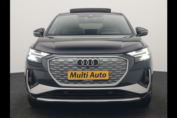 Audi Q4 Sportback e-tron 50 Quattro S Line 77 kWh 300pk Dealer O.H. | Trekhaak Af Fabriek | Panodak | Adaptive Cruise | Head Up | Camera | Matrix LED | Lederen Sportstoelen Verwarmd | Sfeerverlichting | Apple Carplay | Keyless | Blis | 20"L.M | Navigatie |