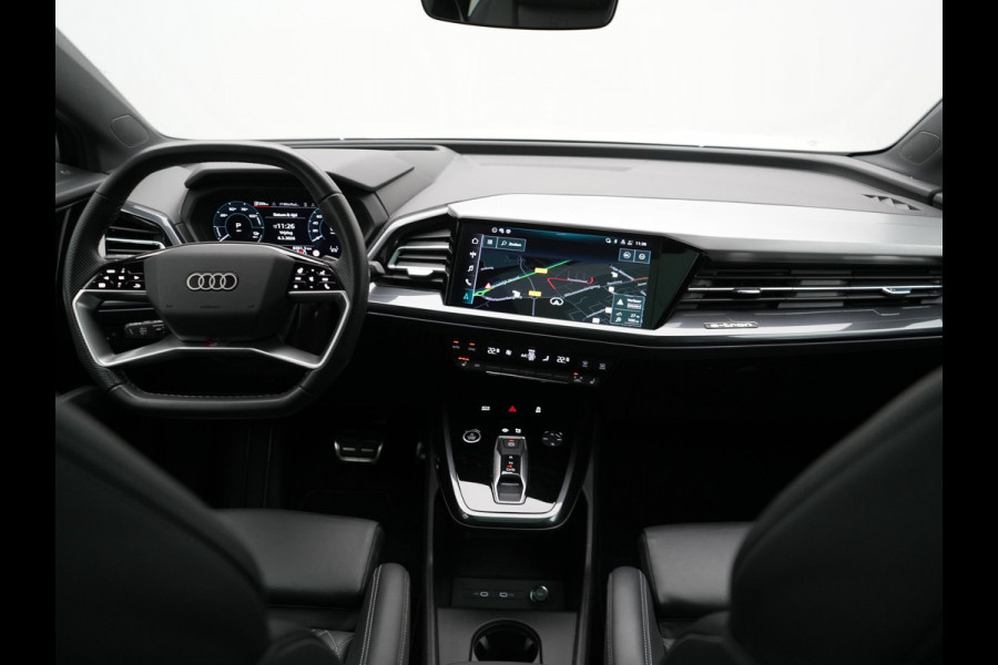Audi Q4 Sportback e-tron 50 Quattro S Line 77 kWh 300pk Dealer O.H. | Trekhaak Af Fabriek | Panodak | Adaptive Cruise | Head Up | Camera | Matrix LED | Lederen Sportstoelen Verwarmd | Sfeerverlichting | Apple Carplay | Keyless | Blis | 20"L.M | Navigatie |