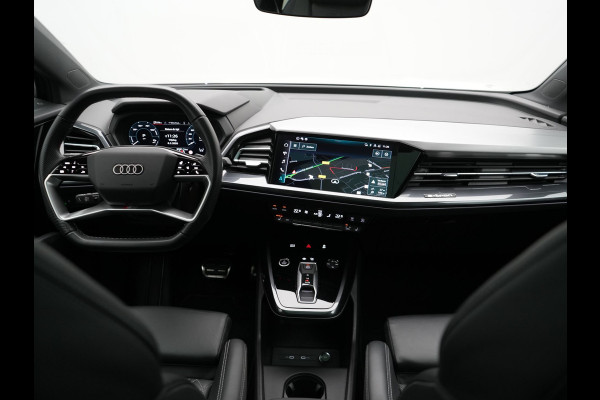 Audi Q4 Sportback e-tron 50 Quattro S Line 77 kWh 300pk Dealer O.H. | Trekhaak Af Fabriek | Panodak | Adaptive Cruise | Head Up | Camera | Matrix LED | Lederen Sportstoelen Verwarmd | Sfeerverlichting | Apple Carplay | Keyless | Blis | 20"L.M | Navigatie |