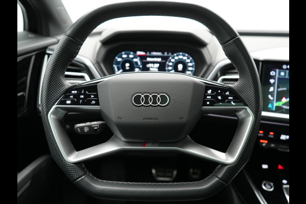 Audi Q4 Sportback e-tron 50 Quattro S Line 77 kWh 300pk Dealer O.H. | Trekhaak Af Fabriek | Panodak | Adaptive Cruise | Head Up | Camera | Matrix LED | Lederen Sportstoelen Verwarmd | Sfeerverlichting | Apple Carplay | Keyless | Blis | 20"L.M | Navigatie |