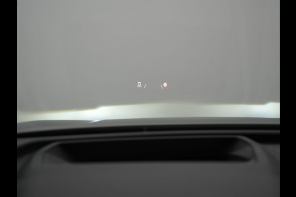 Audi Q4 e-tron 50 Quattro S Line 77 kWh 300pk Dealer O.H. | Trekhaak Af Fabriek | Panodak | Adaptive Cruise | Head Up | Camera | Matrix LED | Lederen Sportstoelen Verwarmd | Sfeerverlichting | Apple Carplay | Keyless | Blis | 20"L.M | Navigatie |