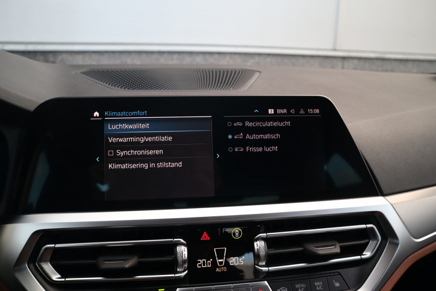 BMW 3-serie 320e M-Sport M Schaalstoelen / Dravit Grau / HiFi / Camera /