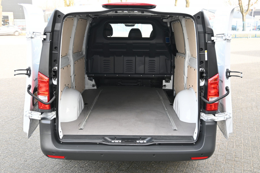 Mercedes-Benz Vito 116 CDI L2 Audio 40 Navigatie met camera, Parkeerpakket, Etc.